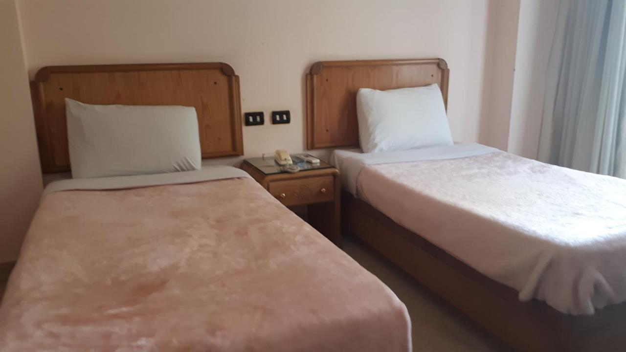 New Pola Hotel Luxor Luaran gambar