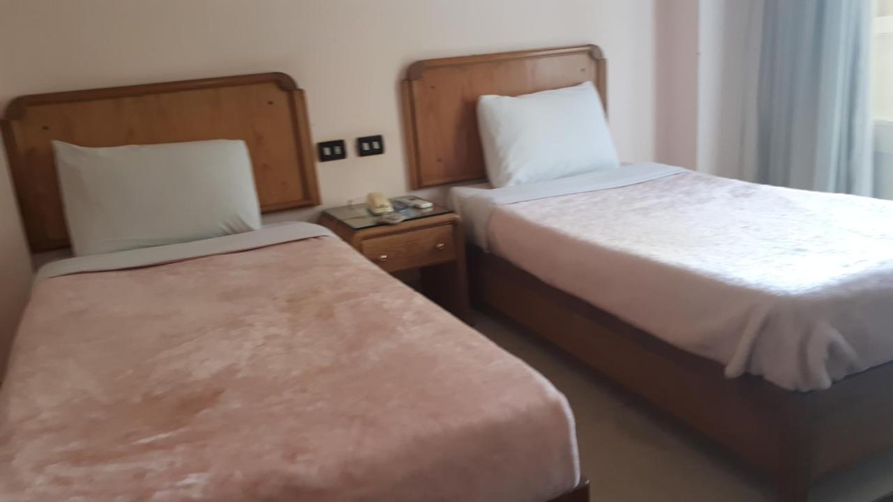 New Pola Hotel Luxor Luaran gambar