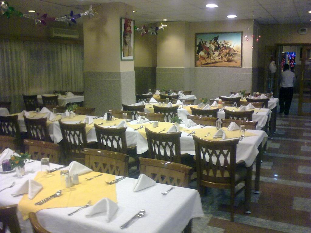 New Pola Hotel Luxor Luaran gambar